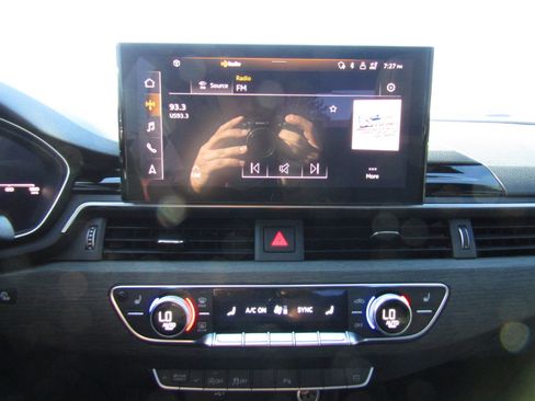 Used 2022 Audi A4 2.0T Premium Plus image 14