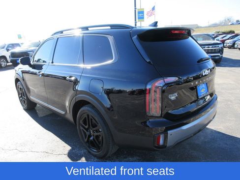 Used 2023 Kia Telluride SX X-Line image 3