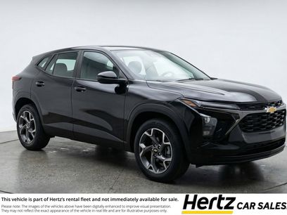 Used 2025 Chevrolet Trax LT