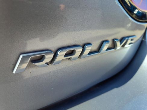 Used 2015 Dodge Charger SXT image 13