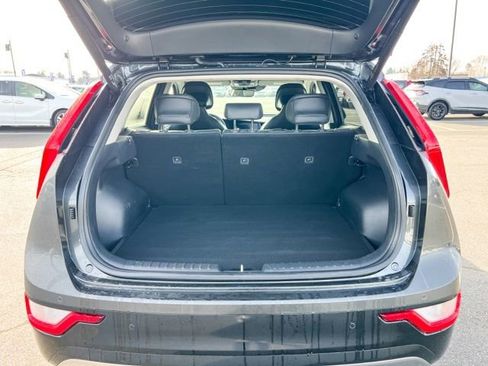 Certified 2024 Kia Niro Wind w/ Wind Preserve Package image 10