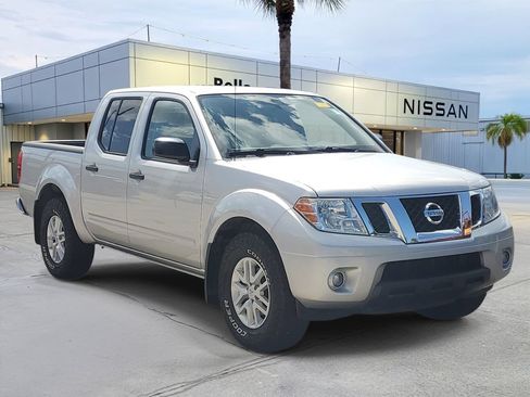 Used 2020 Nissan Frontier SV RWD image 9