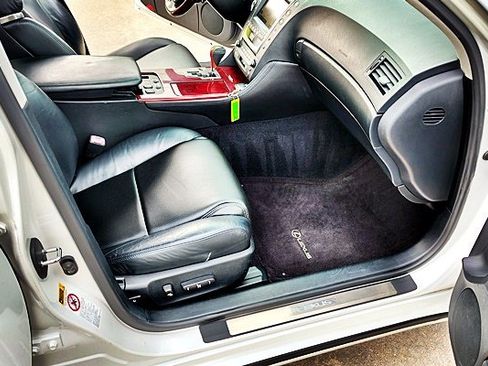 Used 2008 Lexus GS 350 w/ Preferred Accessory Pkg RWD image 15