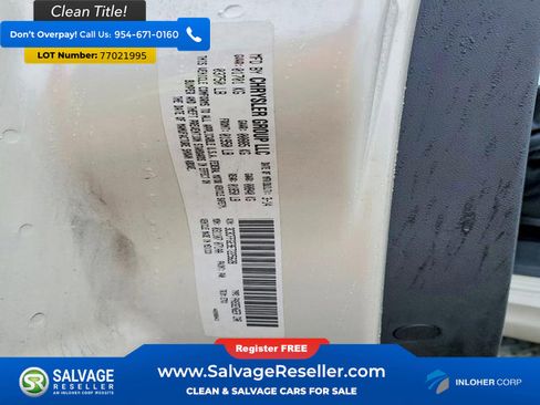 Used 2014 FIAT 500 e w/ Esport Package image 16