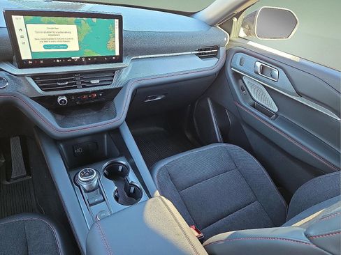 New 2026 Ford Explorer ST w/ Sun And Sound Package image 13