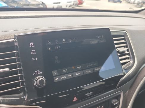 Used 2022 Honda Pilot Sport image 21