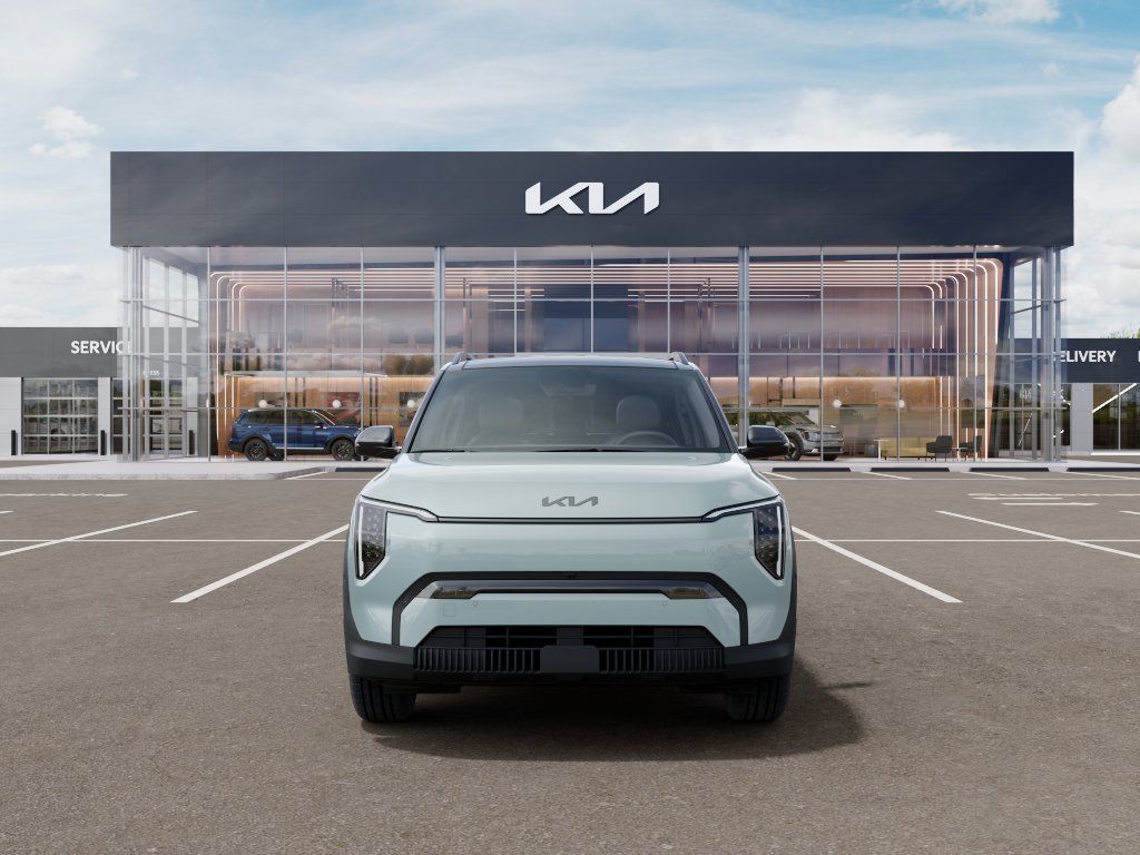 New 2027 Kia EV3 Land FWD image 2