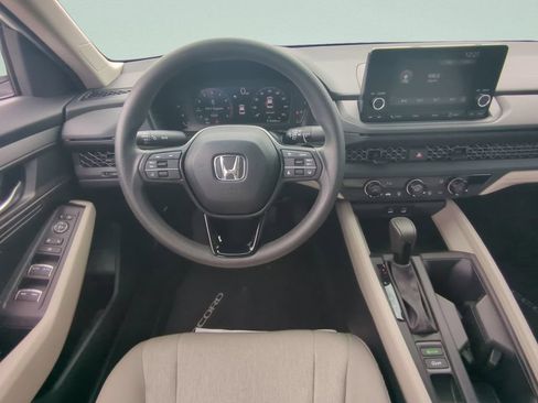 Certified 2025 Honda Accord LX image 13