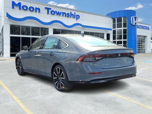 New 2026 Honda Accord Touring image 4
