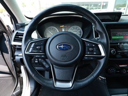 Used 2024 Subaru Forester Premium AWD/4WD image 6
