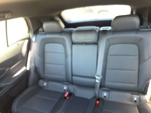 Used 2024 Chevrolet Equinox EV LT FWD image 19