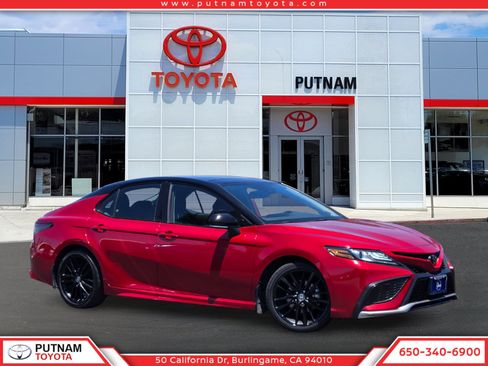 Used 2023 Toyota Camry XSE w/ Cold Weather Package AWD/4WD image 1