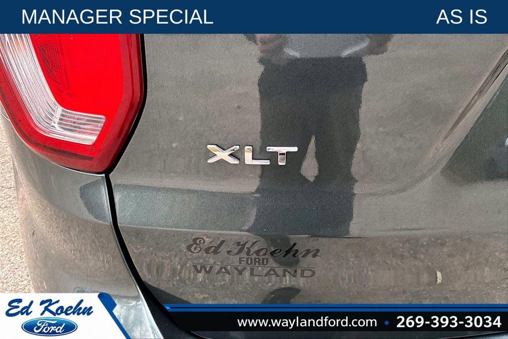 Used 2016 Ford Explorer XLT w/ Equipment Group 201A AWD/4WD image 8