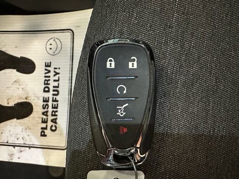 Used 2022 Chevrolet Equinox LT FWD image 21
