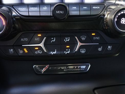 Used 2016 Chevrolet Corvette Stingray Coupe w/ 2LT Preferred Equipment Group image 18