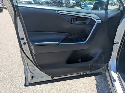 Certified 2025 Toyota RAV4 LE AWD/4WD image 20
