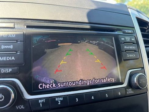 Used 2018 Nissan Frontier SV w/ Value Truck Package image 2