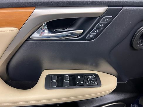 Used 2022 Lexus RX 350 FWD w/ Premium Package image 6