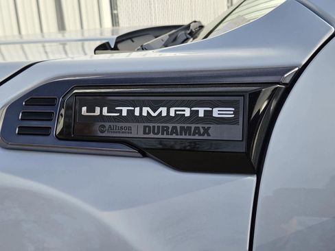 New 2026 GMC Sierra 2500 Denali Ultimate image 5