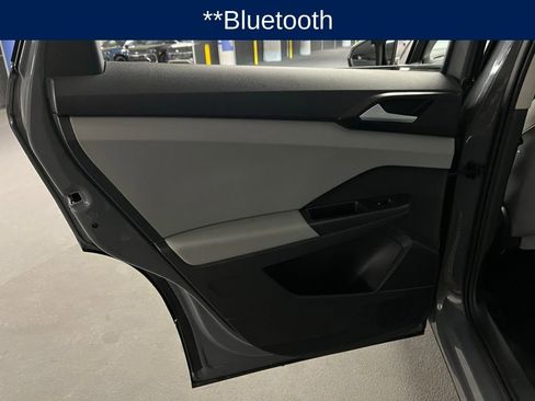 Used 2022 Volkswagen Taos SE image 20