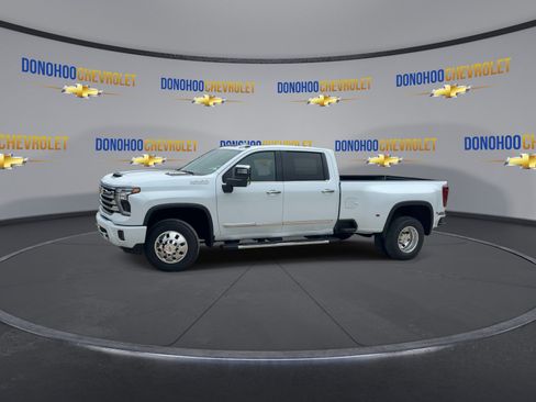 New 2026 Chevrolet Silverado 3500 High Country w/ High Country Premium Package AWD/4WD image 5