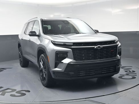 New 2026 Chevrolet Traverse RS AWD/4WD image 3