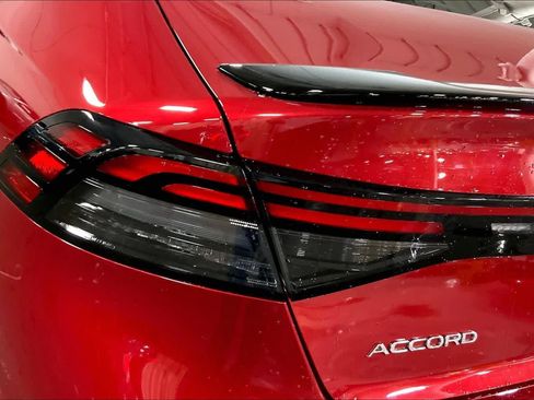 Used 2023 Honda Accord Sport image 29