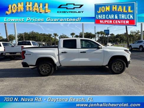 Used 2024 Chevrolet Colorado W/T w/ WT Convenience Package AWD/4WD image 11