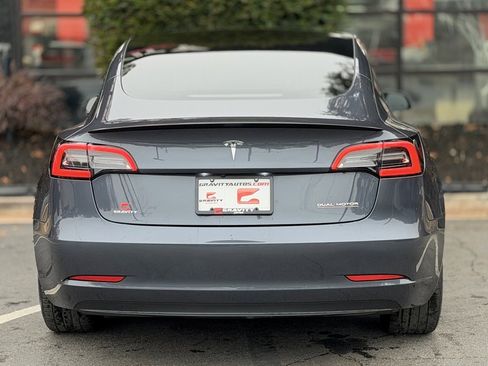 Used 2023 Tesla Model 3 Performance image 14