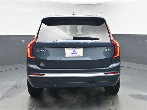 New 2026 Volvo XC90 B6 Ultra image 7