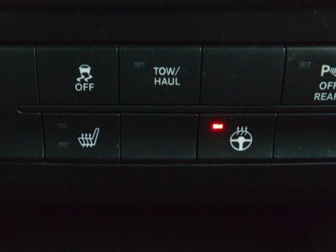 Used 2018 RAM 1500 Big Horn image 21