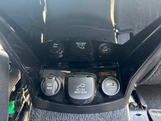 Used 2023 Kia Sorento SX AWD/4WD image 30