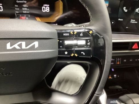 New 2026 Kia Sorento S w/ S Panoramic Sunroof Package image 26