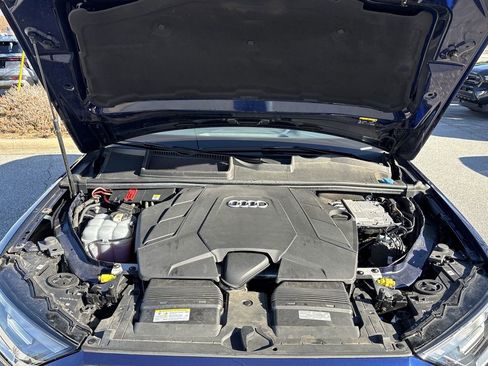 Used 2021 Audi Q7 3.0T Premium Plus image 32