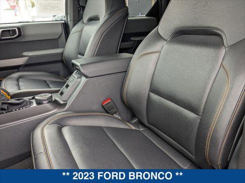 Certified 2023 Ford Bronco Badlands AWD/4WD image 20
