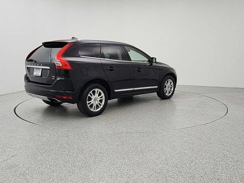 Used 2015 Volvo XC60 T5 Platinum w/ Protection Package AWD/4WD image 5