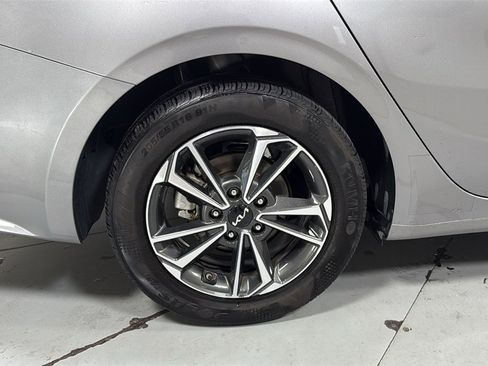 Used 2024 Kia Forte LXS image 22