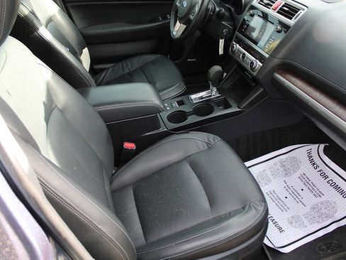 Used 2015 Subaru Outback 2.5i Limited image 29