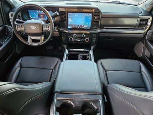 Used 2025 Ford F250 Lariat w/ FX4 Off-Road Package image 19