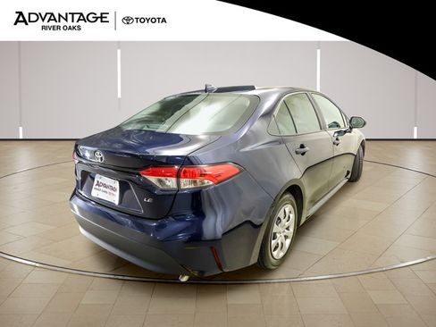 Used 2024 Toyota Corolla LE FWD image 7