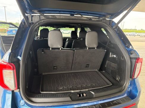 Used 2020 Ford Explorer ST w/ Premium Technology Package AWD/4WD image 18