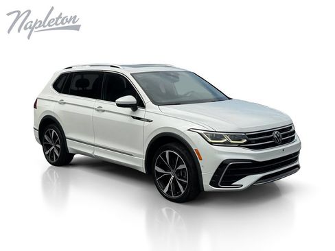 Used 2023 Volkswagen Tiguan SEL R-Line AWD/4WD image 8