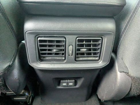 Used 2024 Toyota RAV4 XLE AWD/4WD image 24
