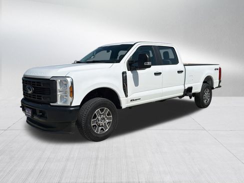 Used 2024 Ford F250 XL w/ XL Driver Assist Package AWD/4WD image 1