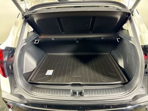 New 2026 Kia Seltos SX image 21