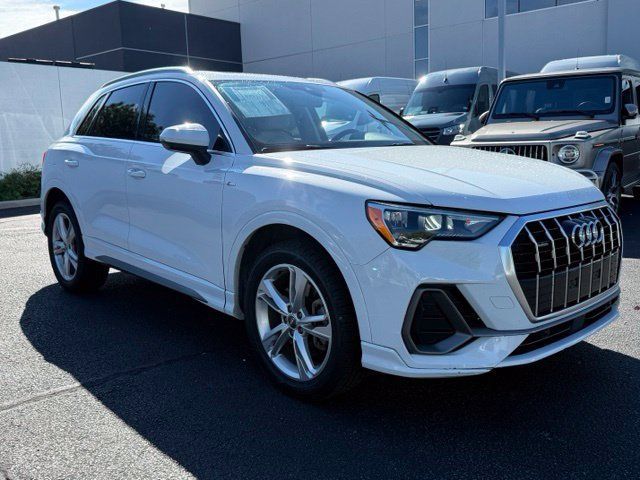 Used 2020 Audi Q3 2.0T Premium AWD/4WD image 10