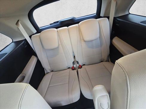Used 2023 Mercedes-Benz GLS 450 4MATIC image 19