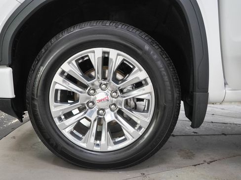 Used 2023 GMC Sierra 1500 Denali w/ Technology Package AWD/4WD image 30