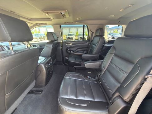 Used 2019 GMC Yukon Denali w/ Denali Ultimate Package AWD/4WD image 14