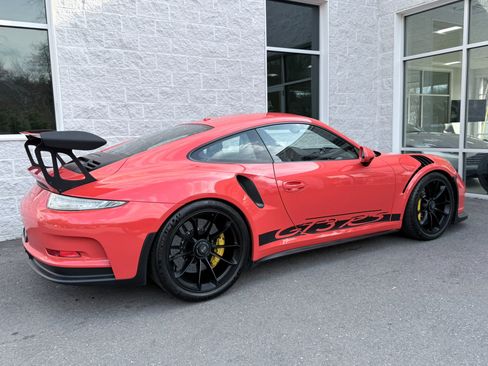 Used 2016 Porsche 911 GT3 RS image 26